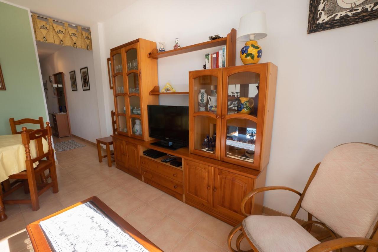 Edf Toboso II 3C Menyber Apartment Nerja Luaran gambar